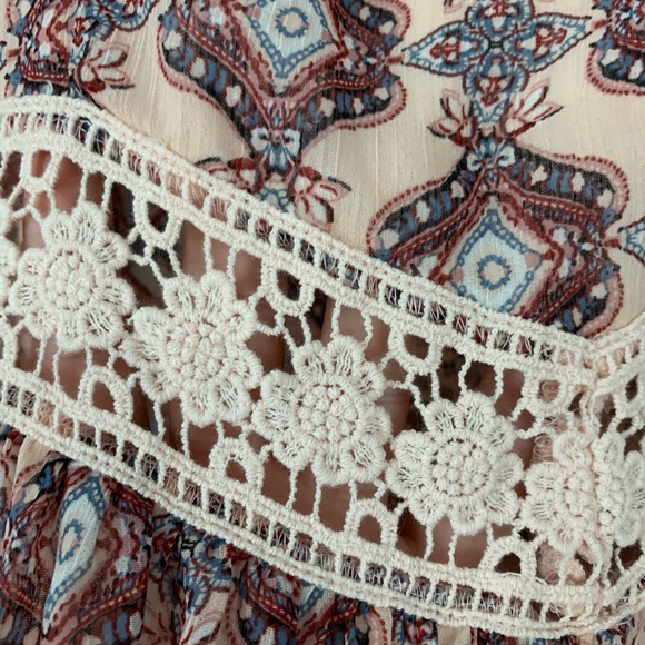 NWT Hollister Floral Dress - Picture 5 of 8